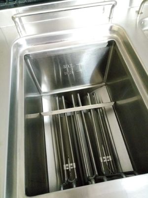 EPS-Steuerung Mod Button Automatische elektrische Hühnchen Druckbrenner Maschine für Snack