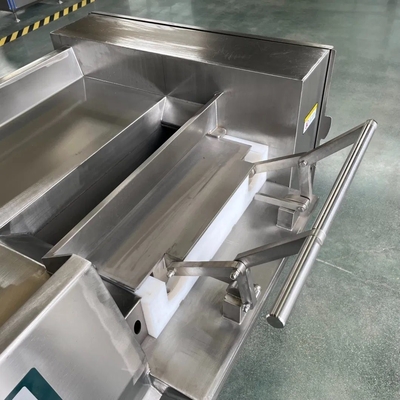 Automatischer Würfelschneider für das Zerteilen von frischem und gefrorenem Fleisch