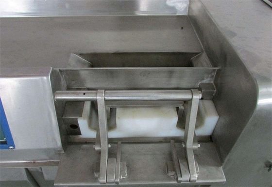 Einfach zu bedienen - 3 kW gefrorenes Fleisch Dicer Geflügelschneidemaschine für die kundenspezifische Fleischverarbeitung