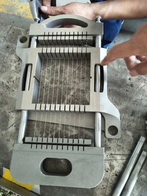 1480x800x980mm Elektrische Multifunktionelle Edelstahl-Kalt-Frischgefrorenes Fleisch Dicer