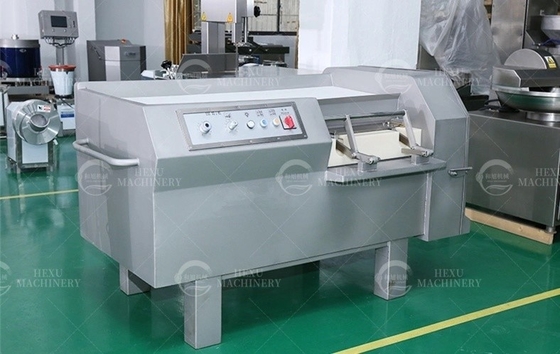 Professionelle Rindfleischwürfel-Schneidemaschine / Tiefkühl-Schweinefleisch-Dicer mit automatischer Klasse
