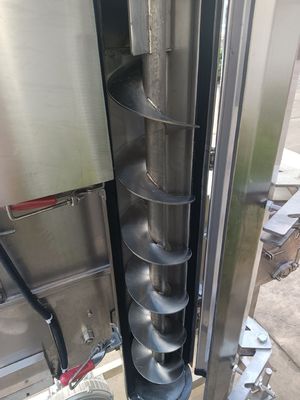 380V Spannungsmaschine zur Herstellung von gebackenen und gebratenen Schnitzeln mit Fleischmahlmaschine