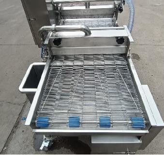 Automatische Hühnerfleischbrotmaschine für die Lebensmittelindustrie